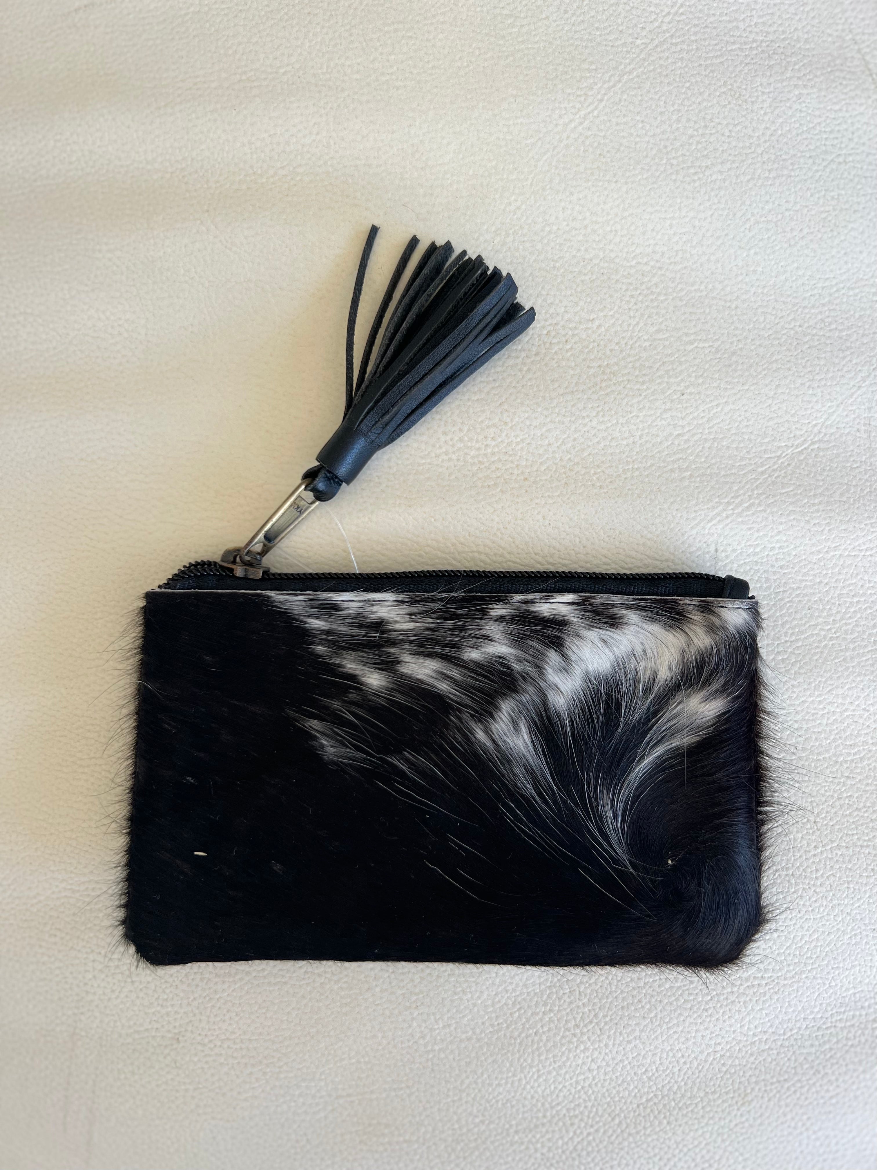 Cowhide Clutch York Black Tutto Bello