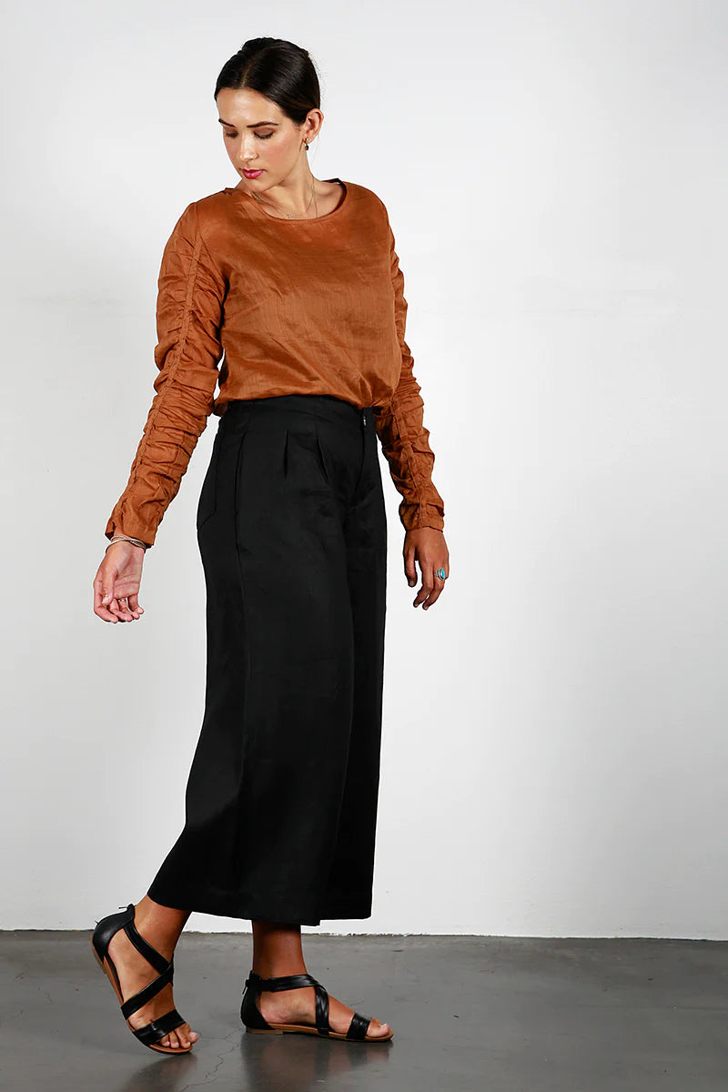 Romy Shirt - Caramel