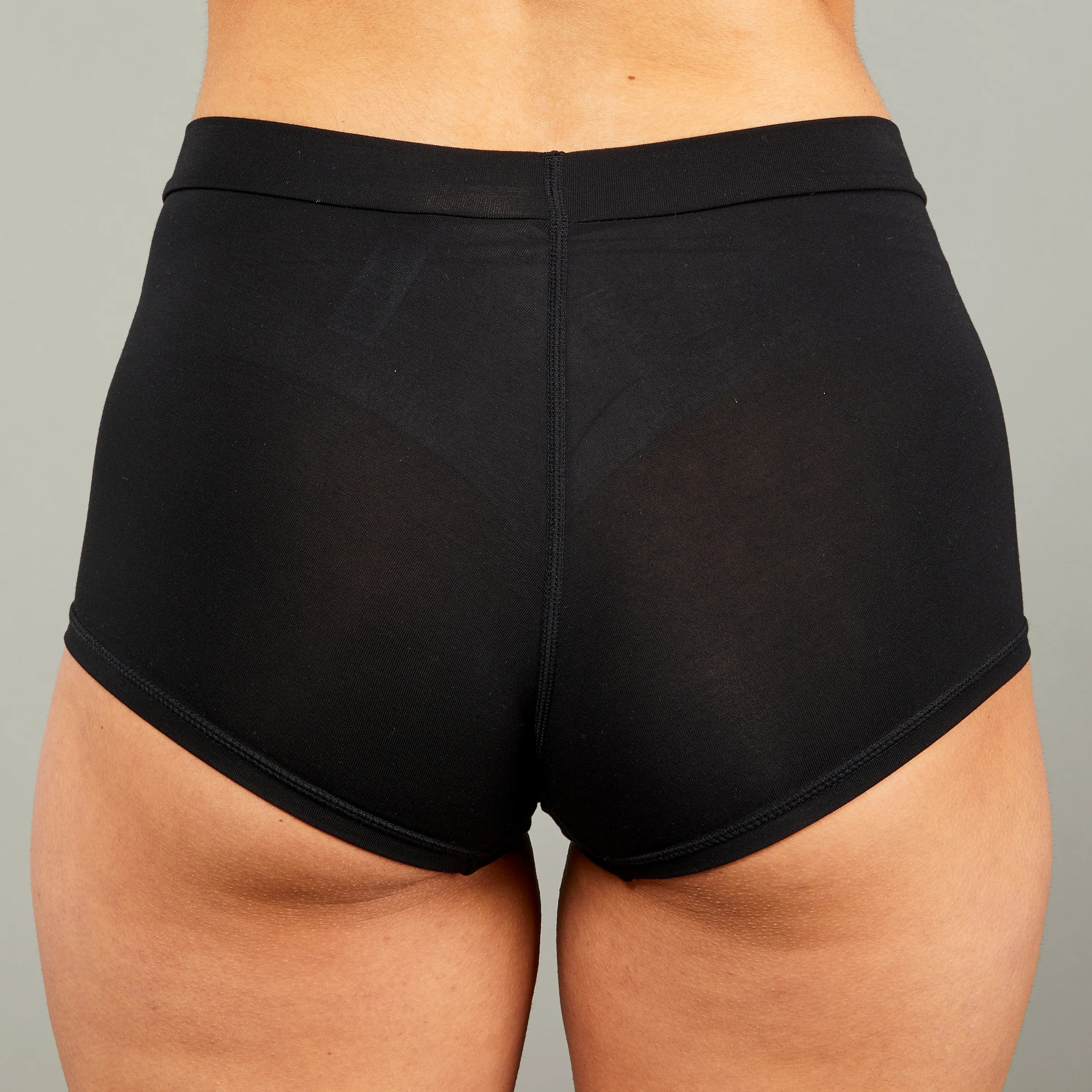 Boyleg Short