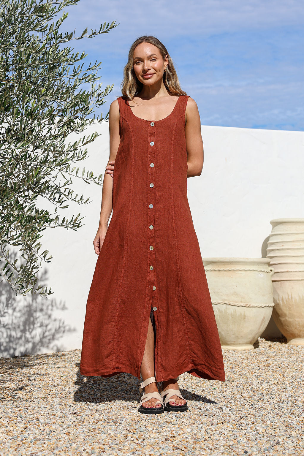 Pulsanti Linen Dress - Coco