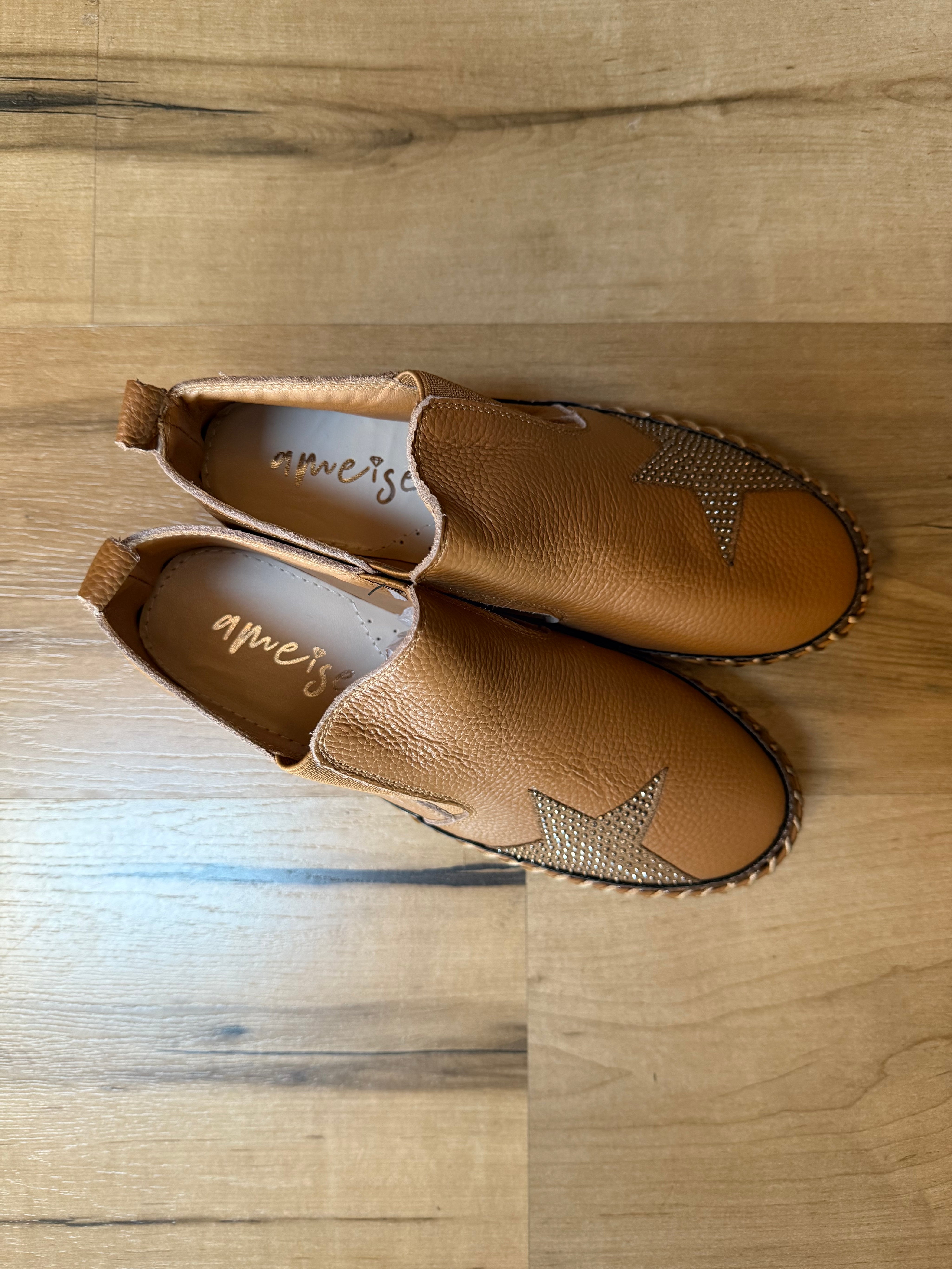 Rocky Shoe - Tan