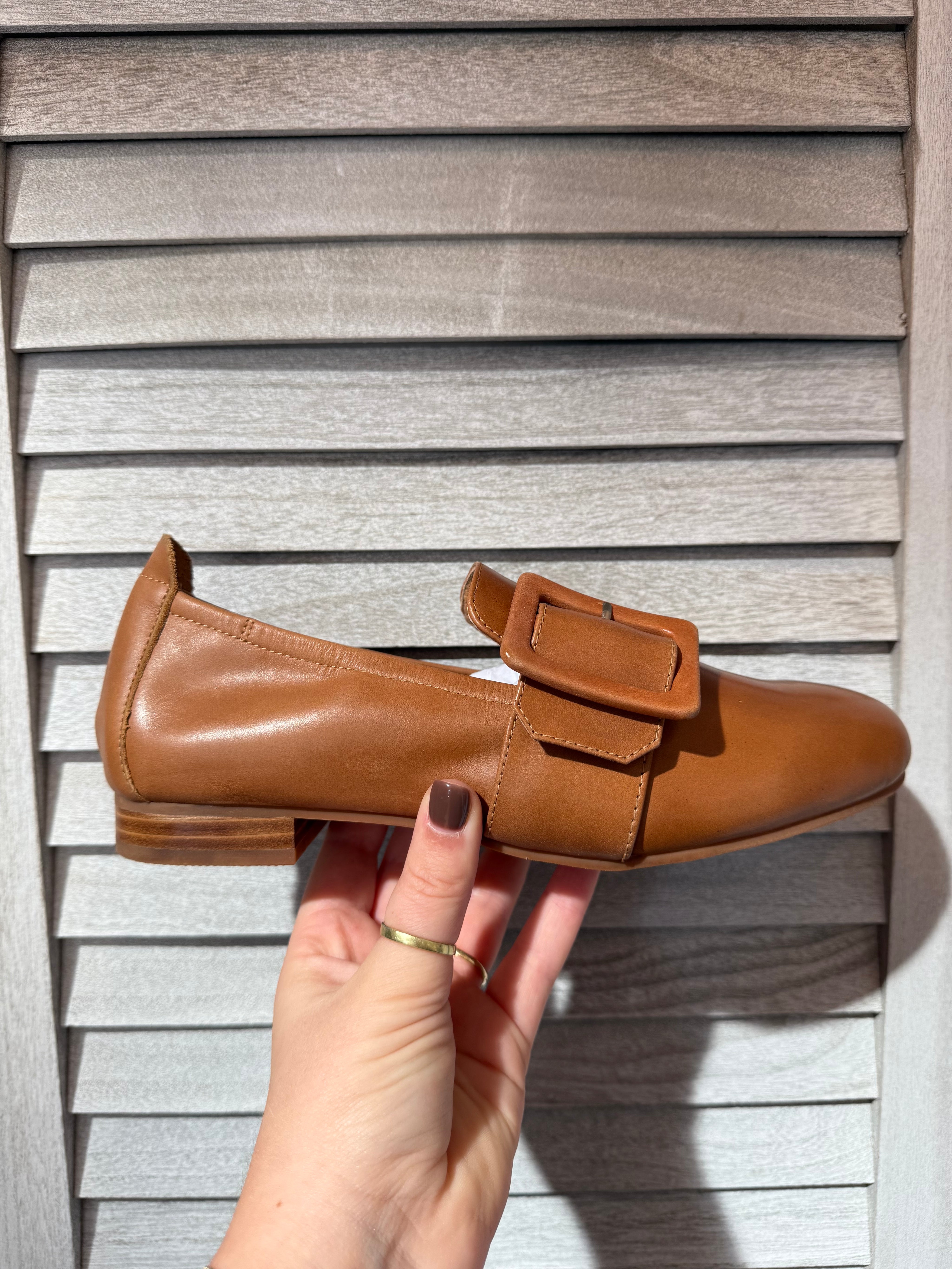 Angourie Shoes - Tan