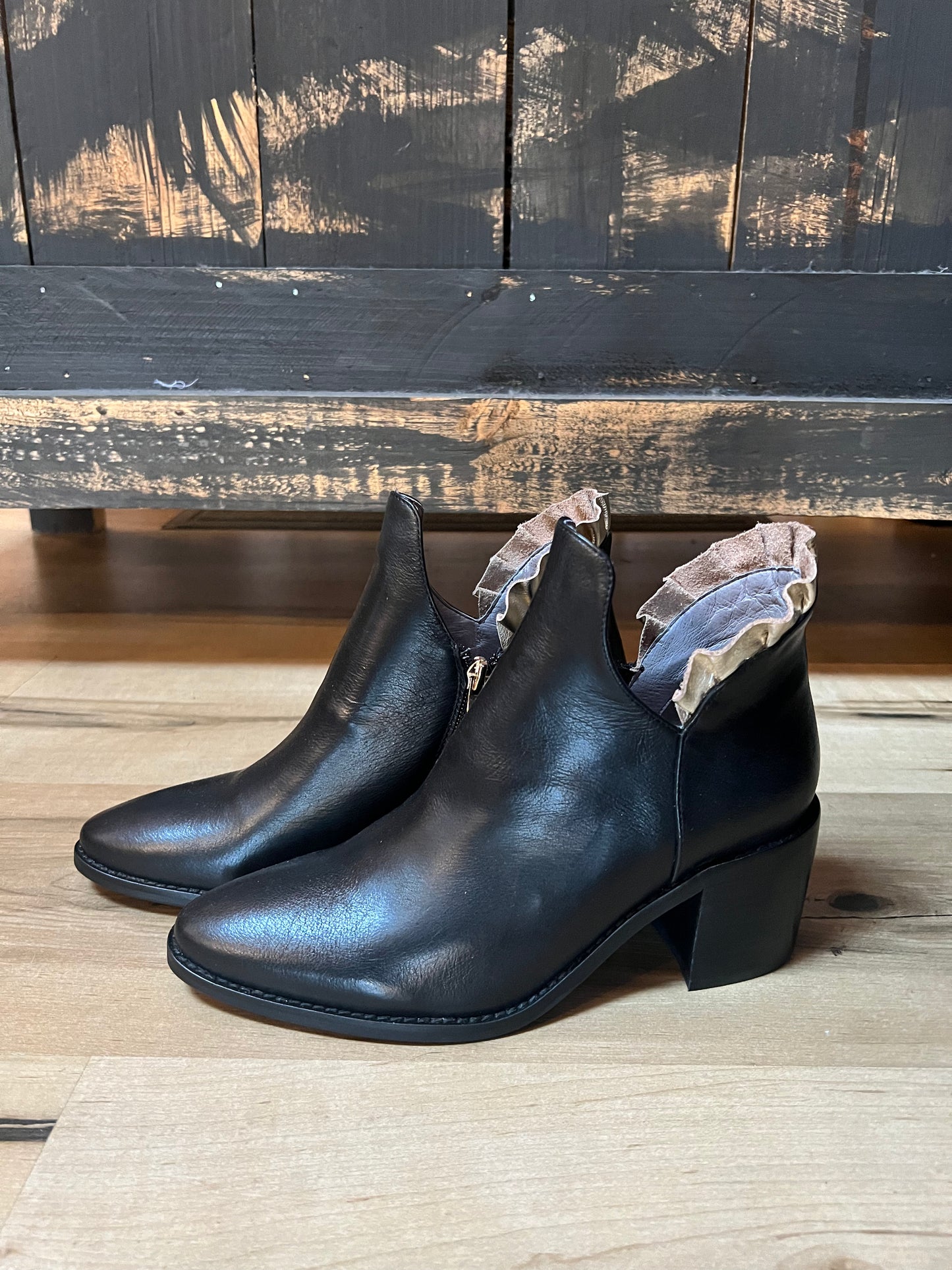 Bello pointy toe bootie tony bianco sales