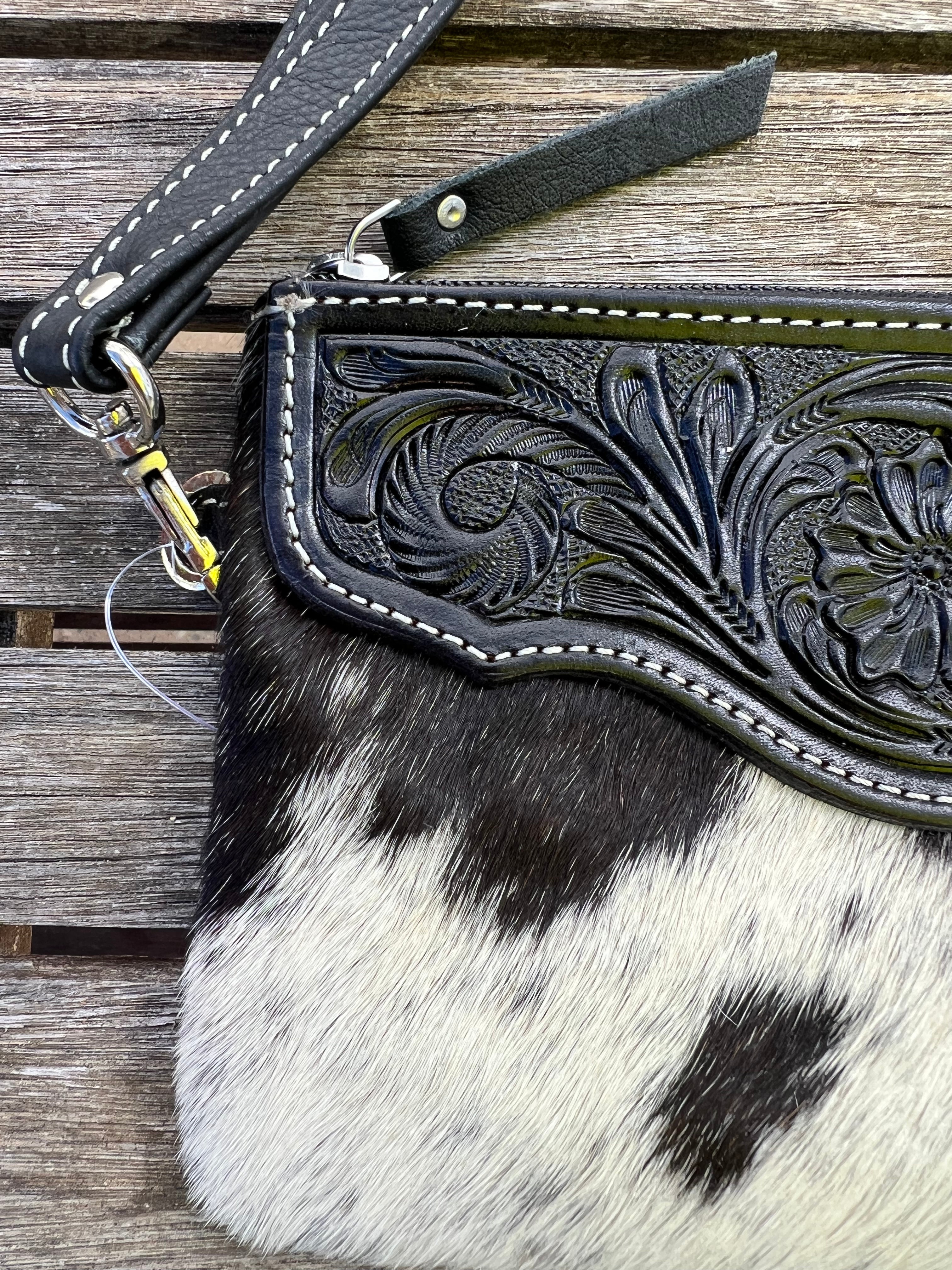 Cowhide Clutch Para - Black 3