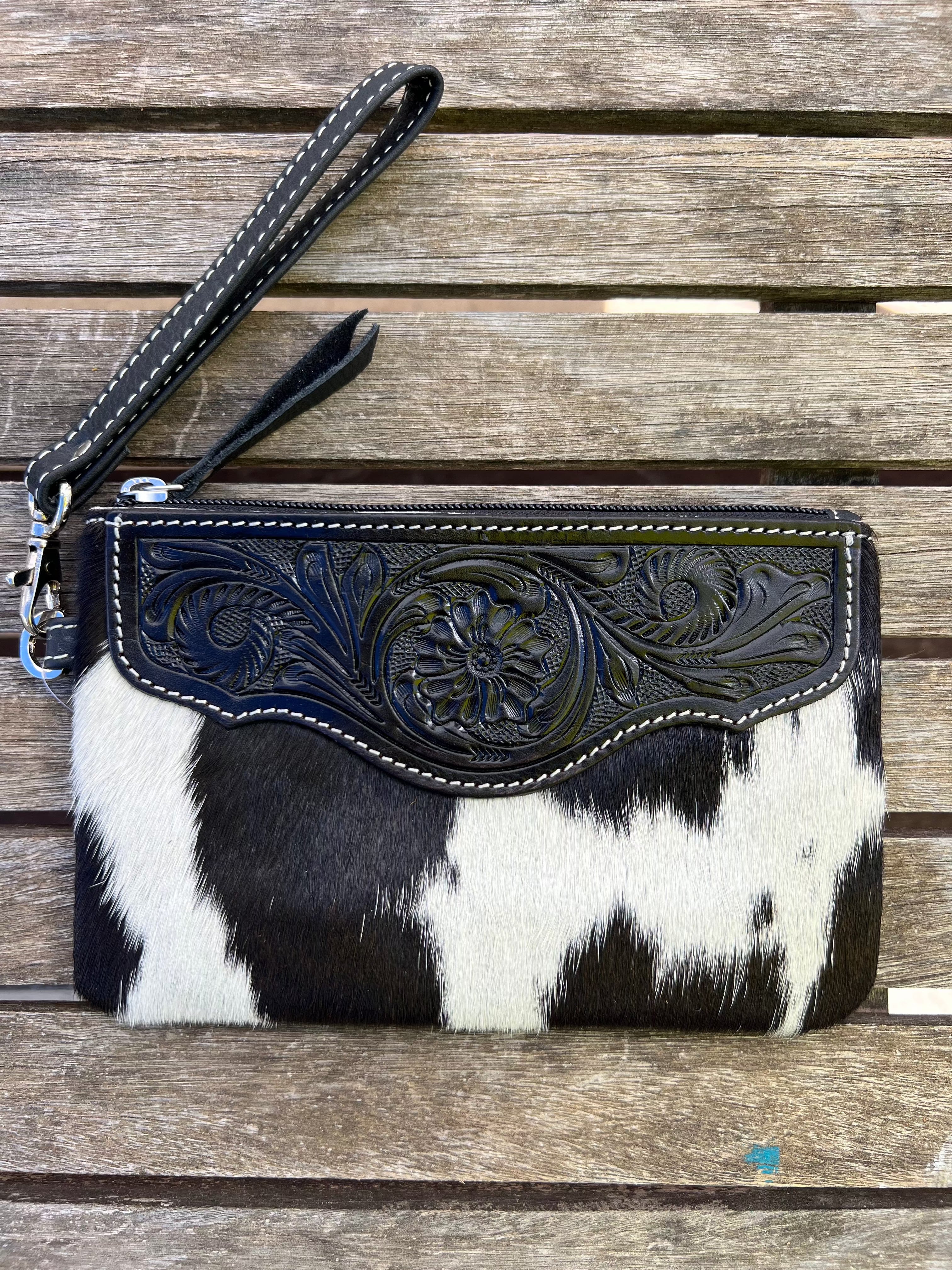 Cowhide Clutch Para - Black 4