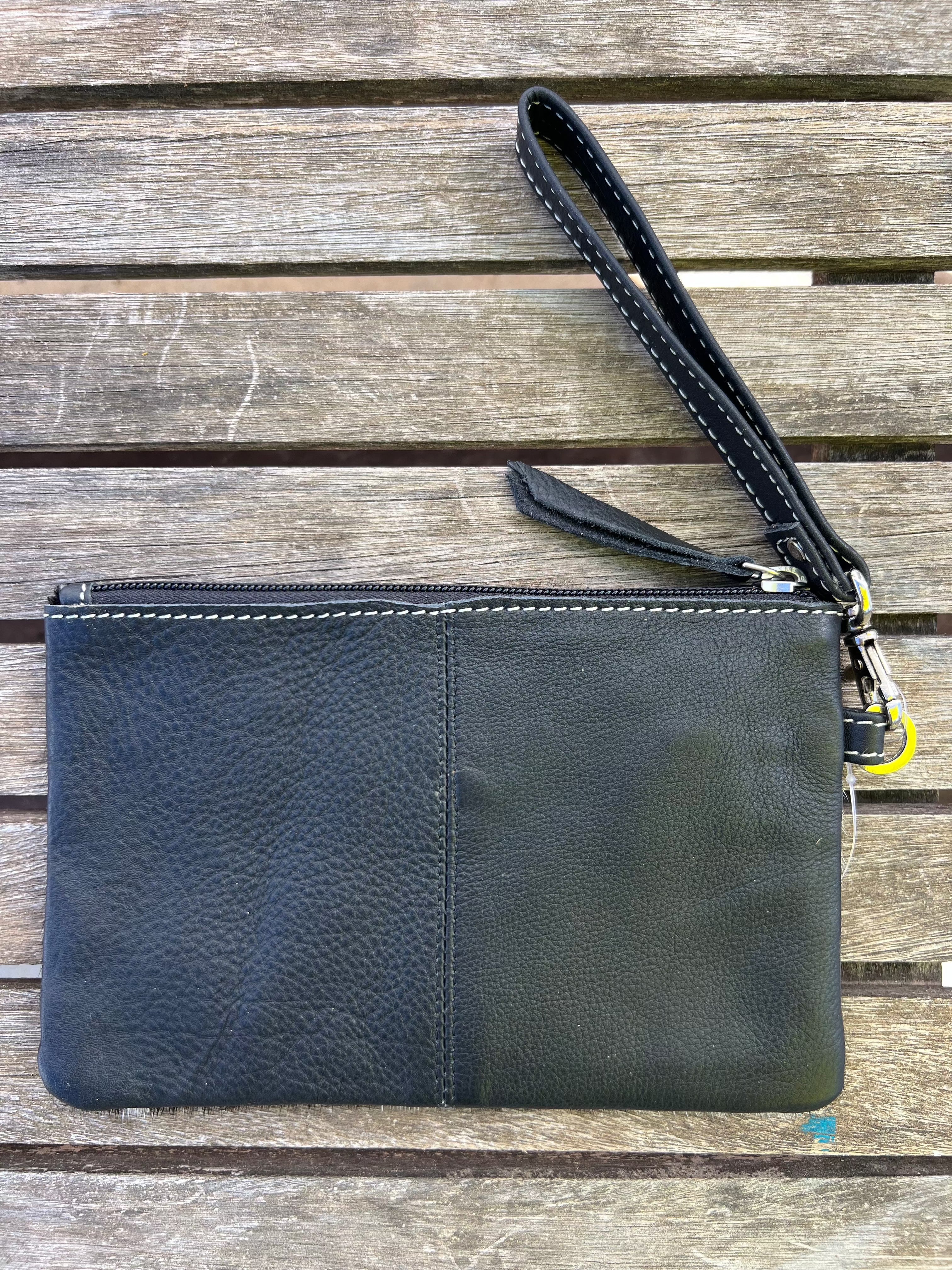 Cowhide Clutch Para - Black 4