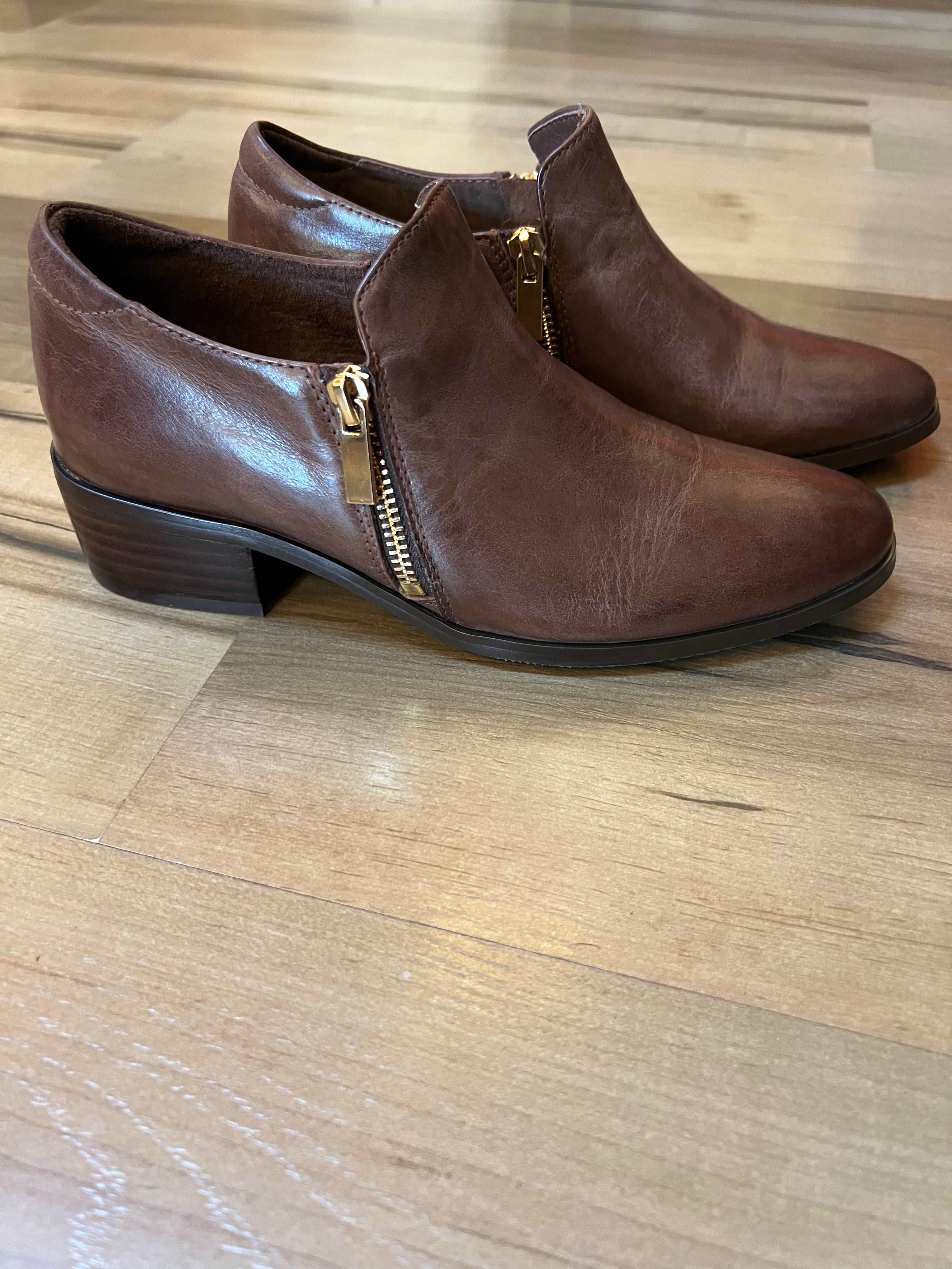 Geneva Shoe - Chocolate