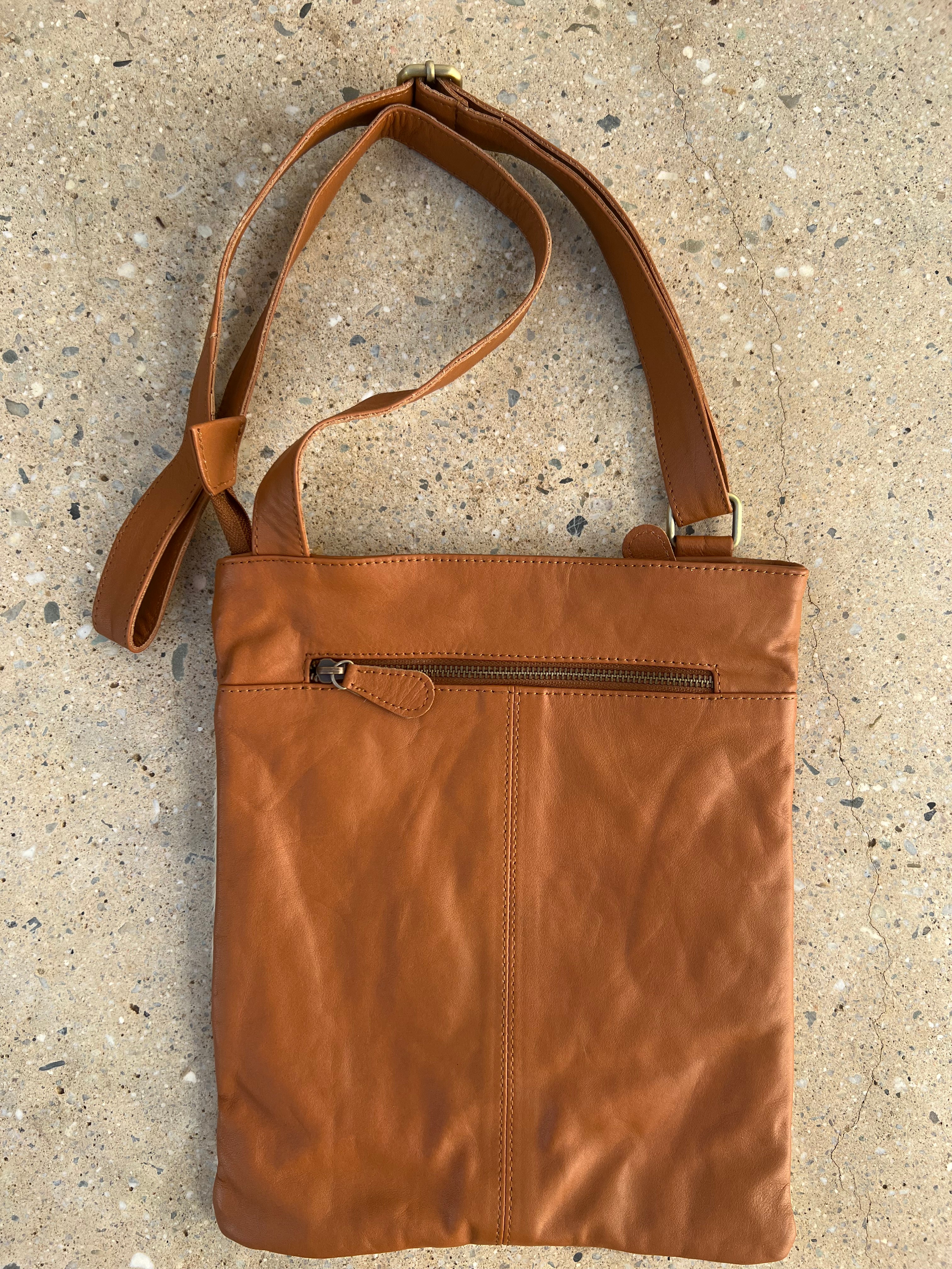 Cowhide Bag Brandy - Tan 3