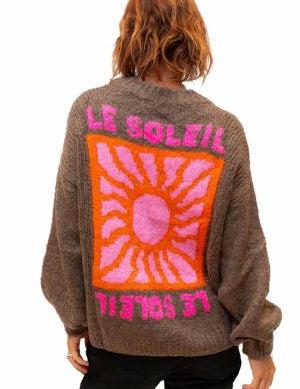 Le-Soleil23-Copy-300x500.jpg