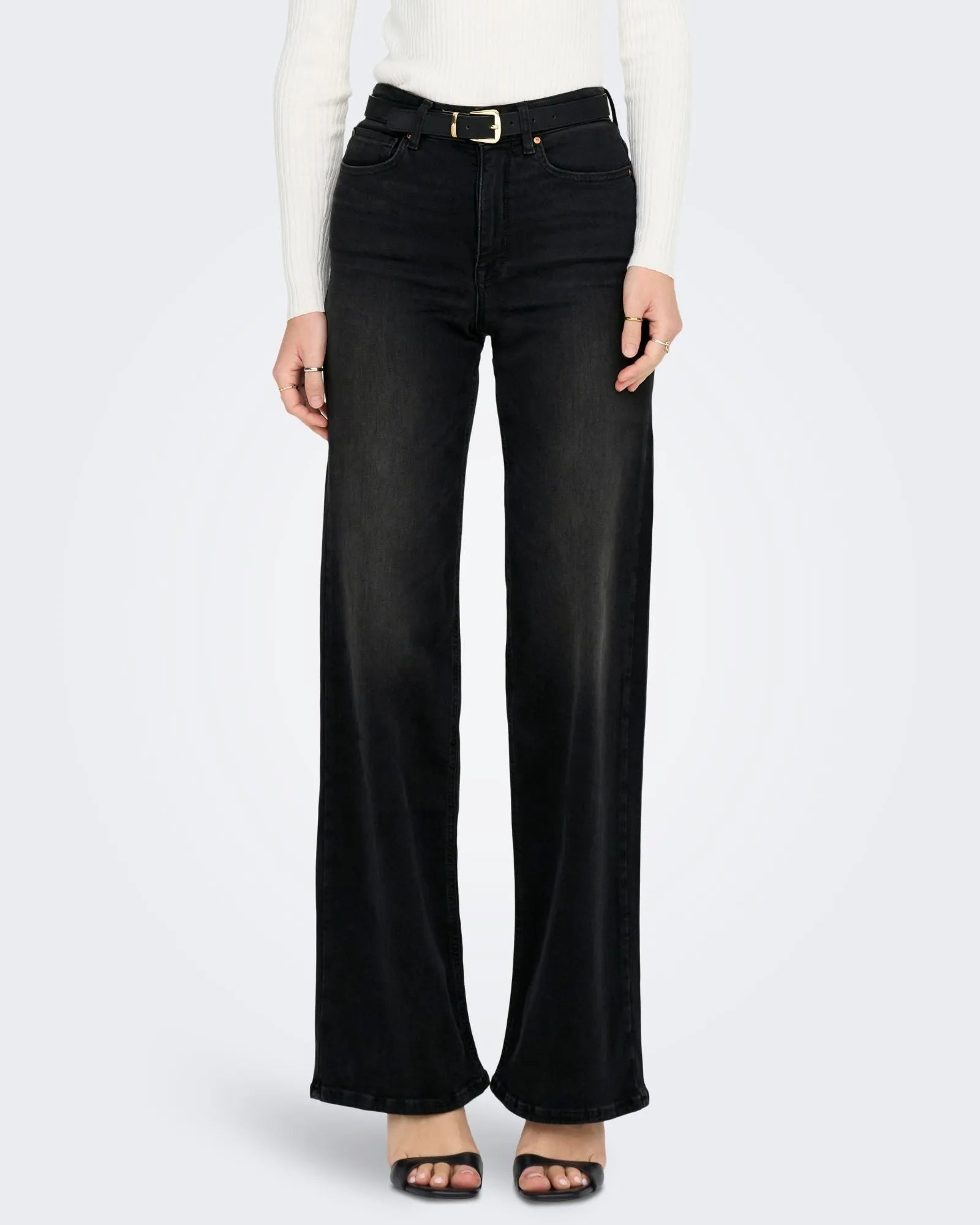 MadisonBluchStrechJeans.webp