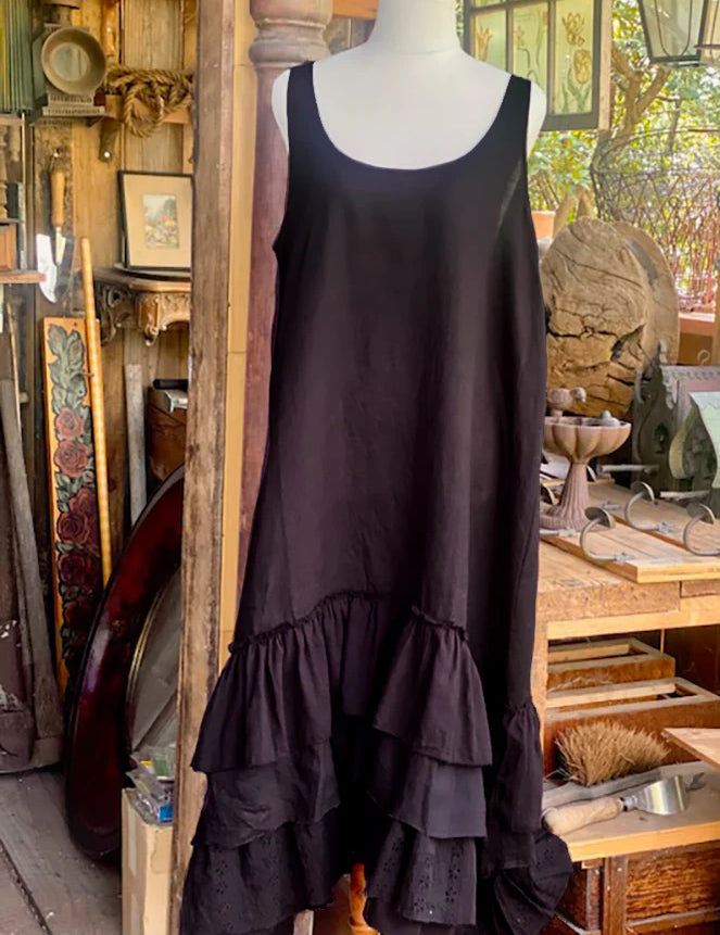 WaterlilyDress_Black_IMG_9141_1740891834007_1080x_4606f5b5-a73a-4aaa-bb4f-cf0123544032.webp