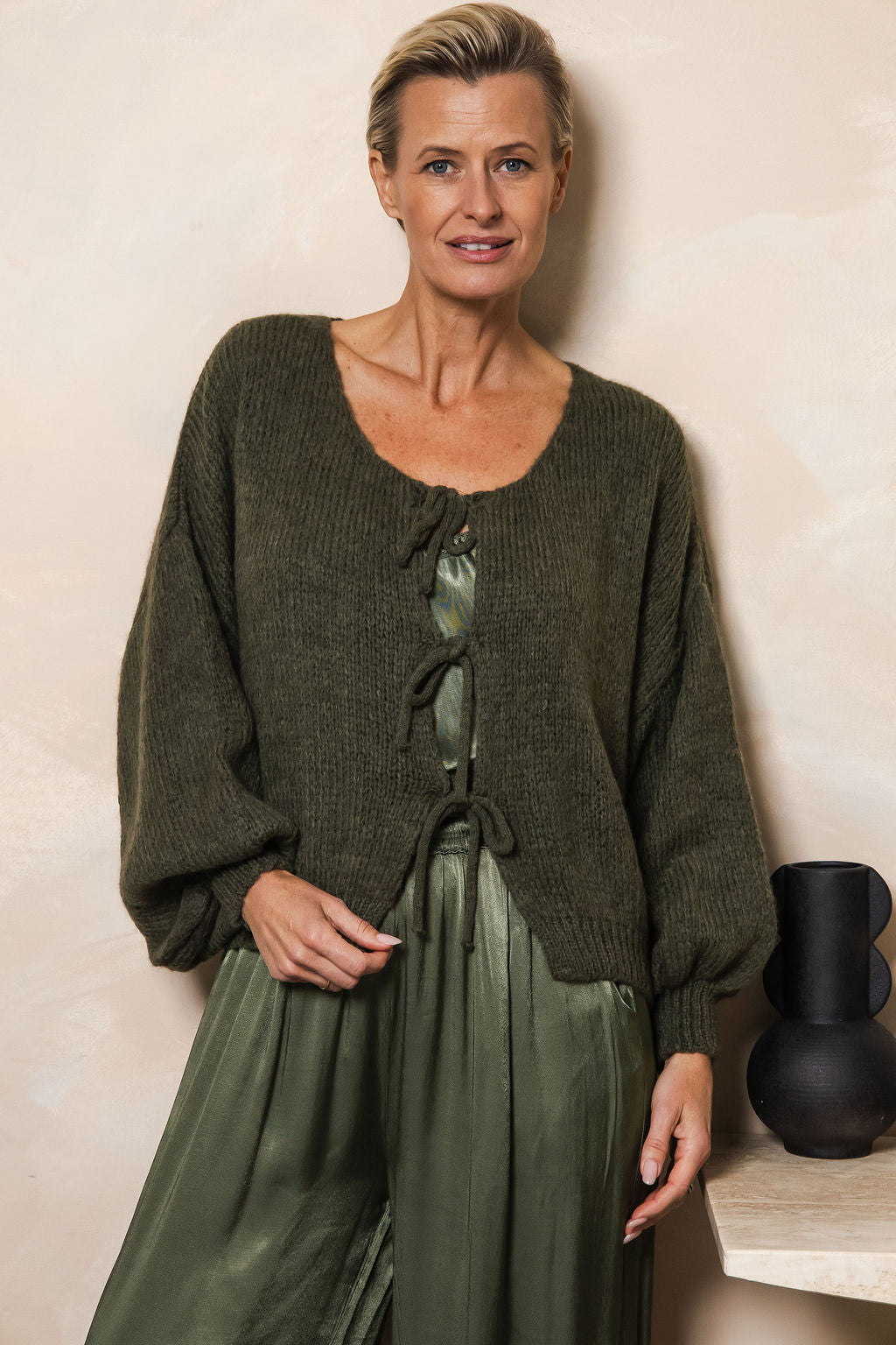 Bow Cardi - Olive