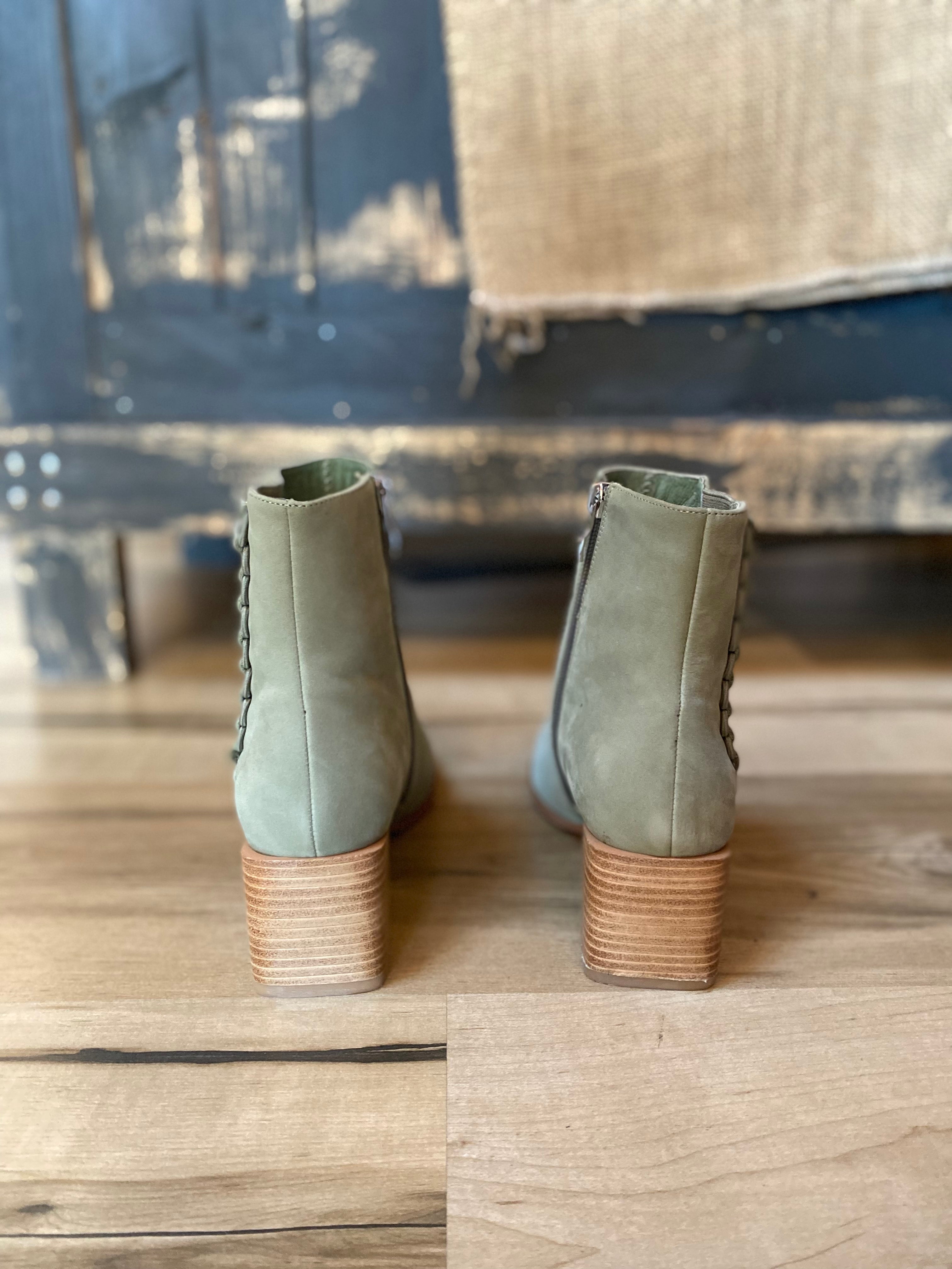 Oxford Suede Leather Shoe