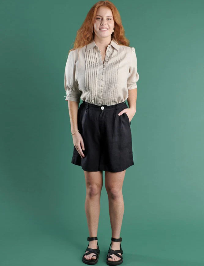 Eadie_20Lifestyle_20Lidia_20Shirt_20_20Capri_20Shorts.webp