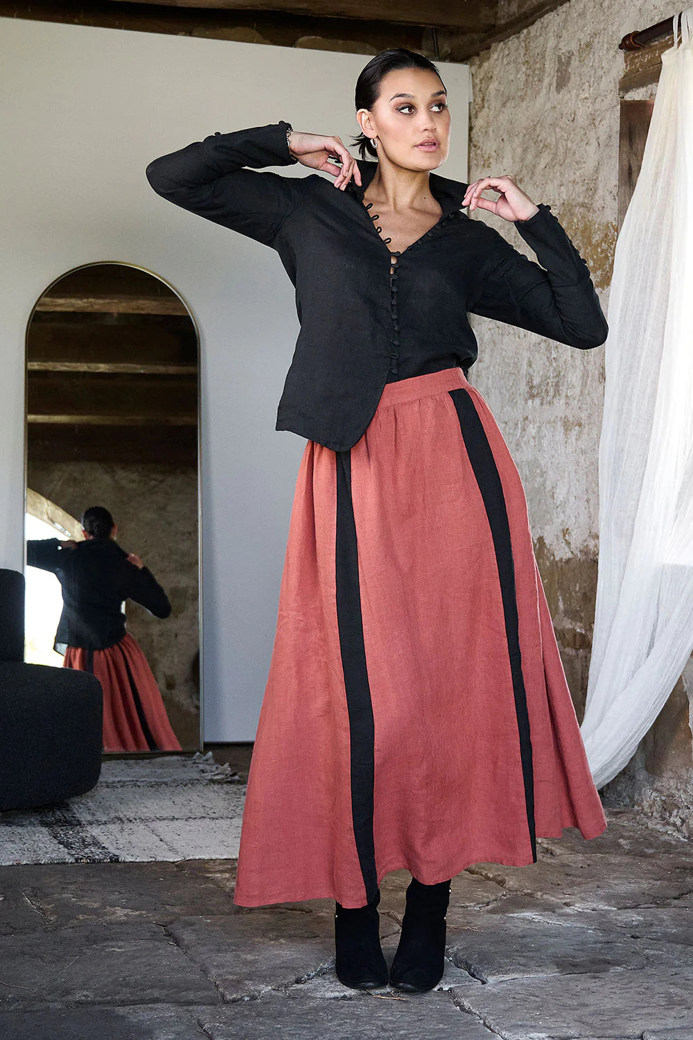 Macro Linen Skirt Rust