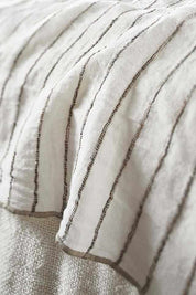 Rock Pool Linen Throw - White