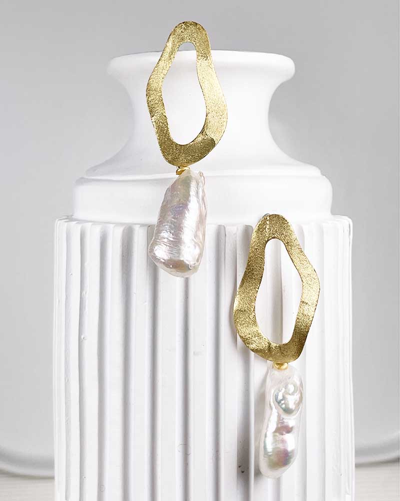 Single Link Earrings