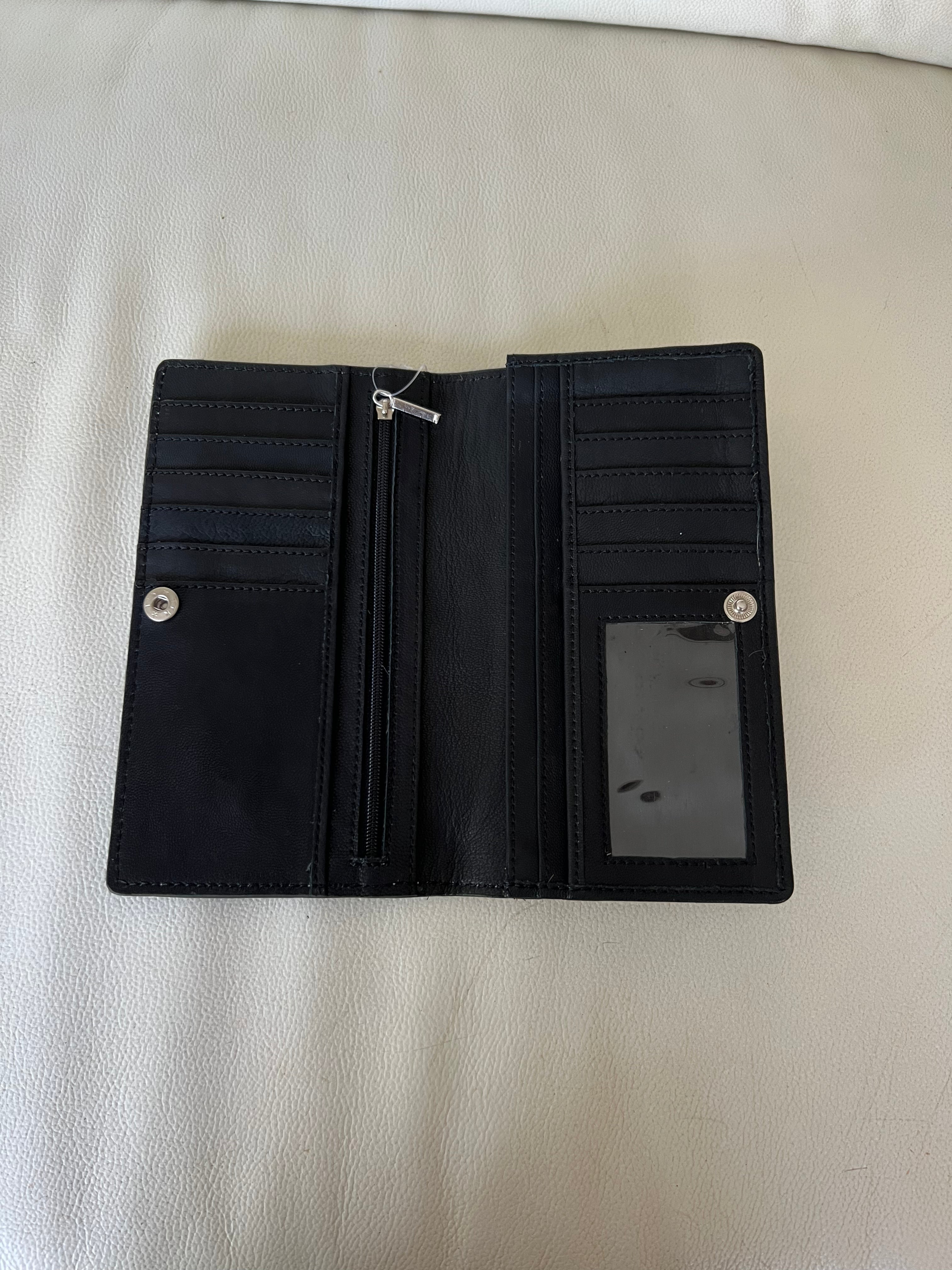 Cowhide Wallet Calama Black 1