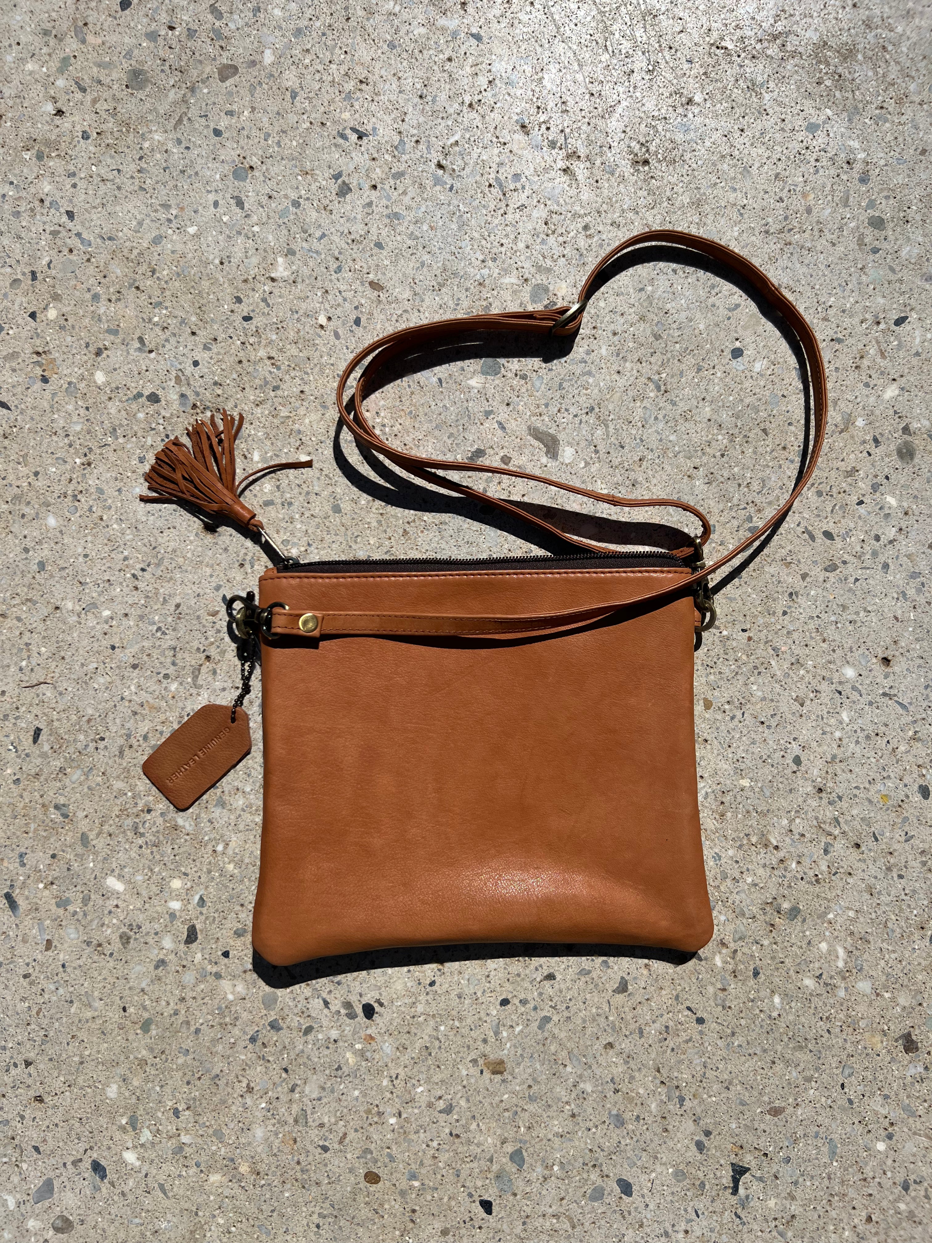 Cowhide Bag Toronto Tan
