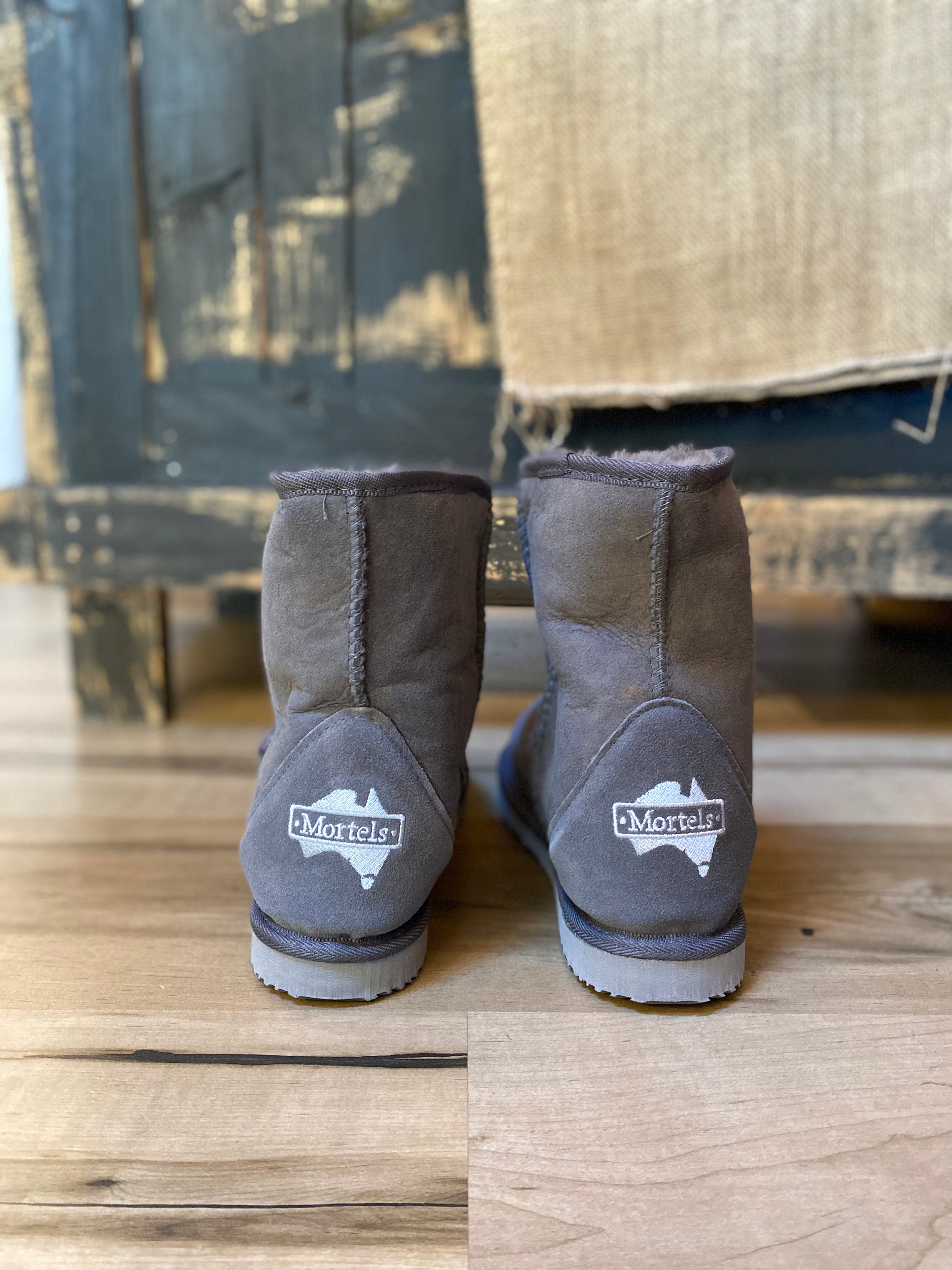 Mid Classic Ugg Boot - Grey