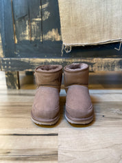 Classic Short Ugg Boots - Mocha