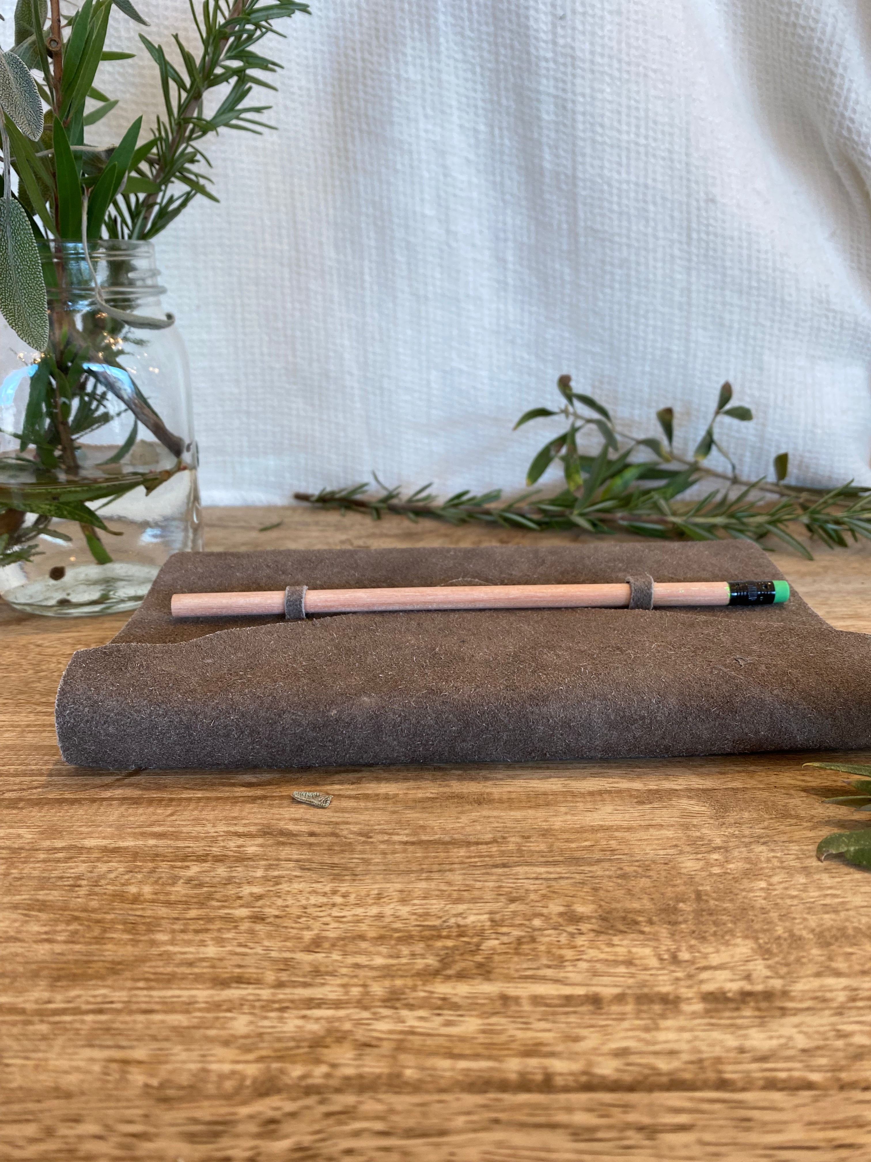 Medici Journal Suede