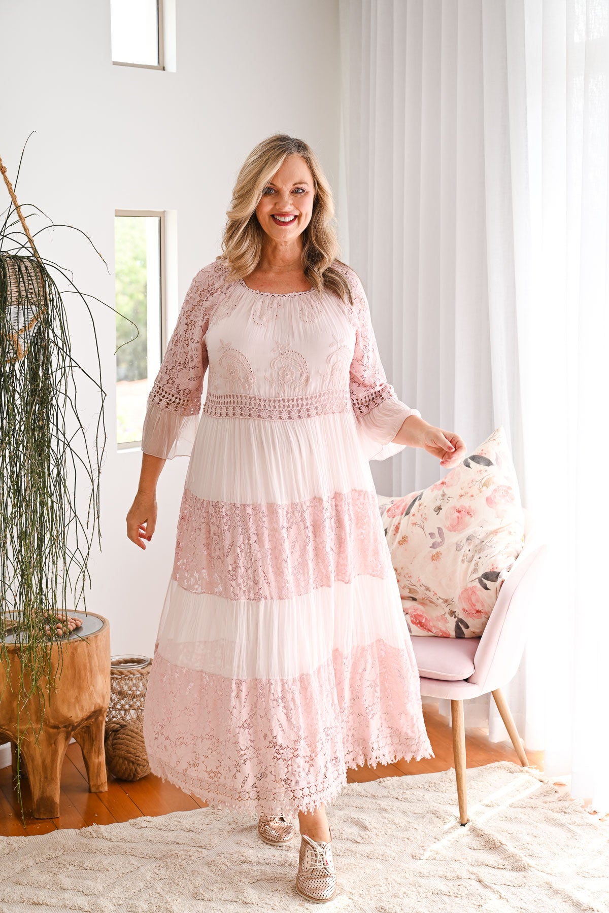 Solitaire Silk Dress - Pink
