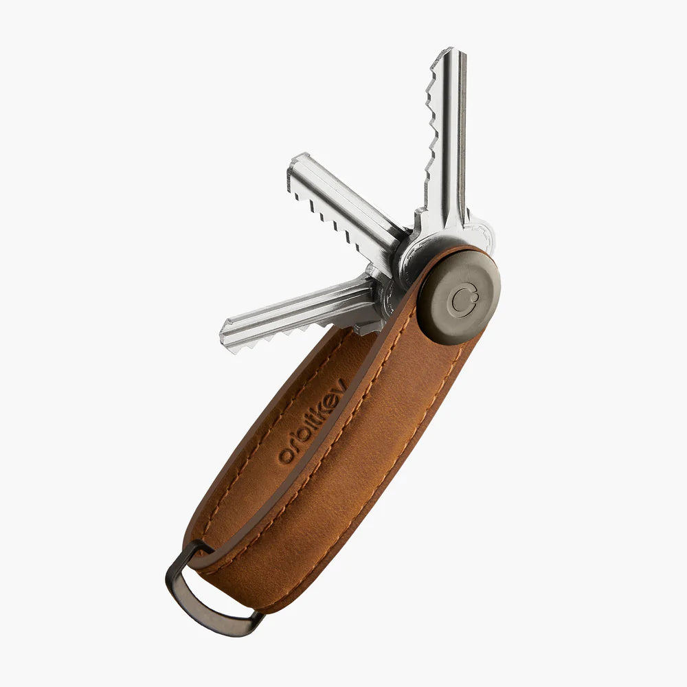 orbitkey-crazy-horse-chestnut-brown-with-brown-stitching-3_1000x1000_898d076c-9c2d-4534-b042-bd56c97ecd50.webp