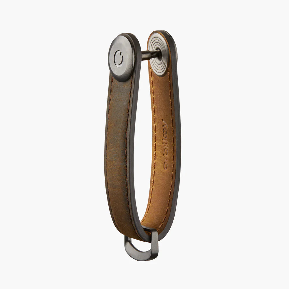 orbitkey-crazy-horse-oak-brown-with-brown-stitching-2_1000x1000_e623e7b6-4d2a-4157-acab-a69572d2fe53.webp