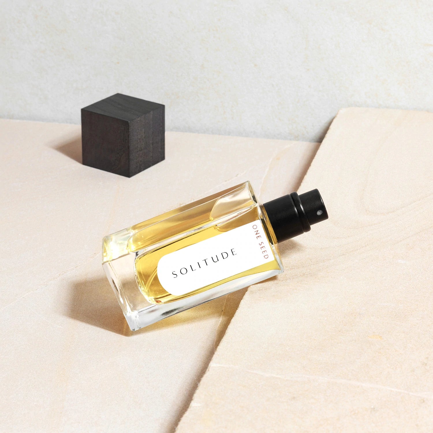 solitude30ml1500_2000x_4a56dcee-f310-4622-9a47-1924cbe10962.webp